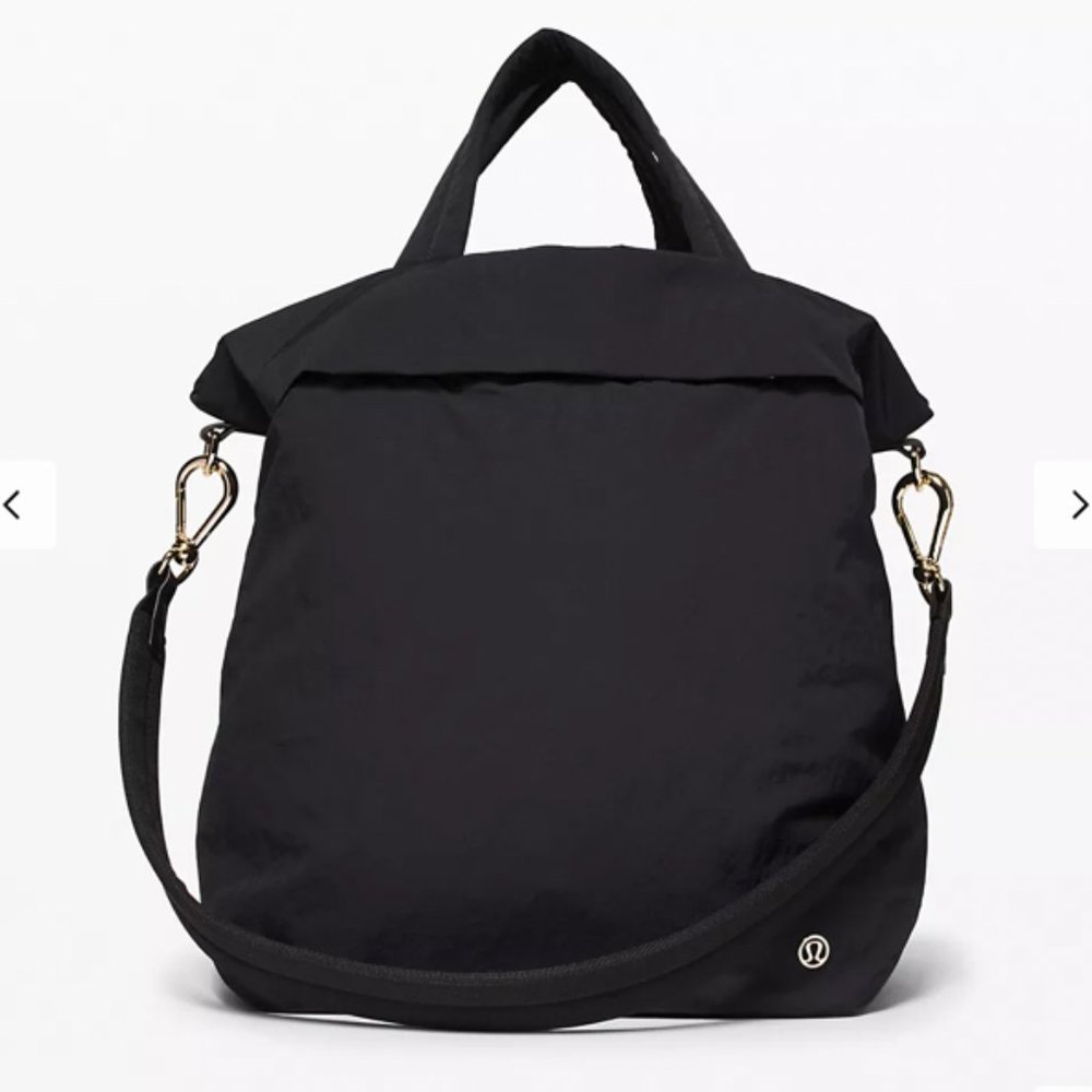 Lululemon tote/cross body bag